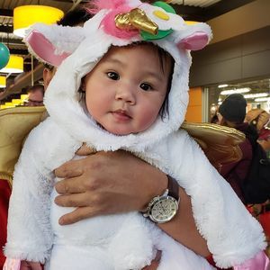 Meet your Posher, Abigail